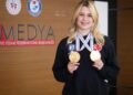 7 günde 5 kez şampiyon olan Defne altın madalyalarını Gazze’ye armağan etti