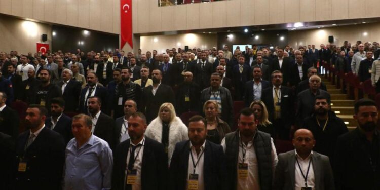 8 milyon TL’lik kasap borcunu ödeyemeyen efsane takımın yeni başkanı belli oldu!