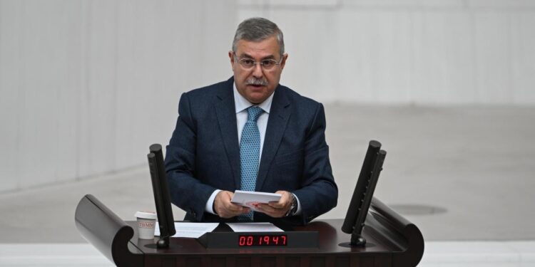 AK Parti Milletvekili Maviş’ten CHP’ye sert tepki