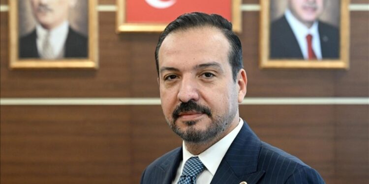 AK Parti’li Zorlu, Türk Soylular ile ilgili düzenlemeyi değerlendirdi