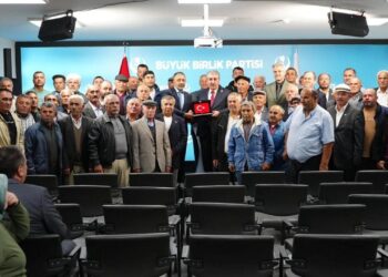 Aksaray Gülağaç Demirci Belediyesi’nden Büyük Birlik Partisi’ne “büyük” katılım