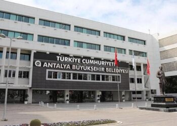 Antalya Büyükşehir Belediyesi’ne yeni operasyon: 6 gözaltı