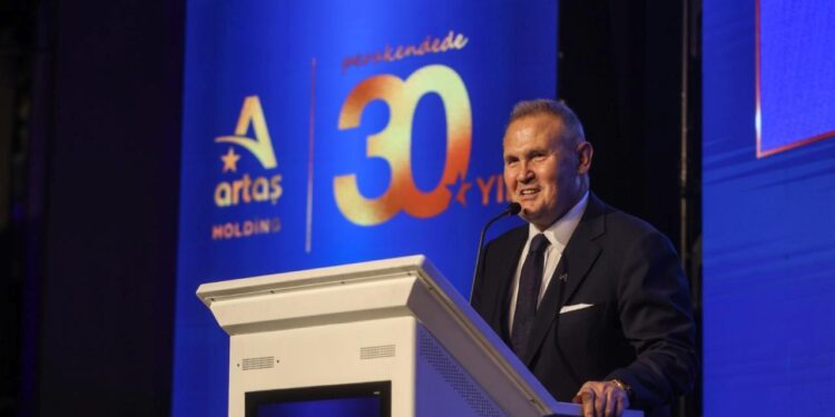 Artaş Holding YKB Çetinsaya: Yıl sonunda konut kredilerinde düşüş olacağı kanaatindeyim