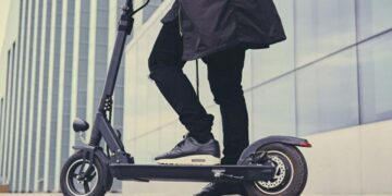 Avrupa şehirleri bir bir yasaklıyor! Bir şehirde daha elektrikli scooter kullanılamayacak