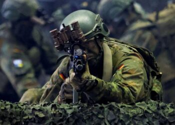 Avrupa’da 35 yıl sonra ilk kez savaş uyarısı: Vatandaşa 10 günlük stok yapın çağrısı