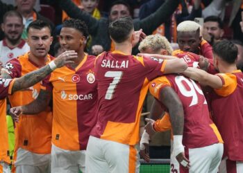 Babası kalp krizi geçirdi! Yine de Galatasaray’ı yalnız bırakmadı: Büyük fedakarlık