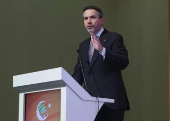 Bakan Bayraktar: Türkiye’nin yurt dışında ilk altın üretimi çok yakında başlıyor