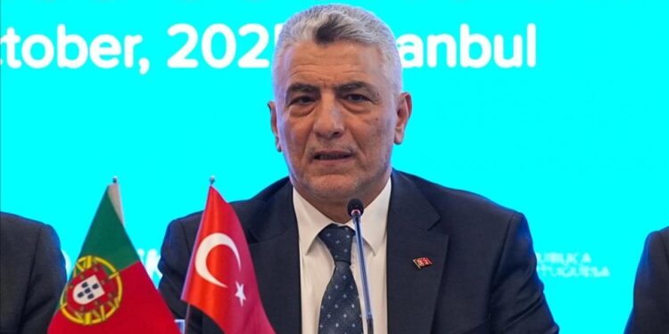 Bakan Bolat: Türkiye’nin önemli firmaları Portekiz’de ticaret yapıyor!
