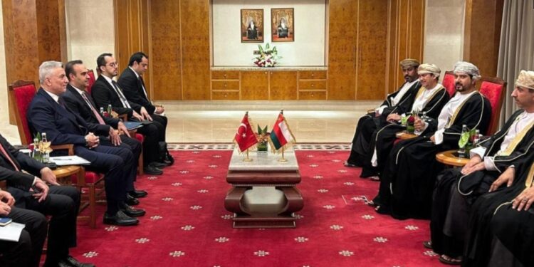 Bakan Kacır: Umman ile ticaret hacmi büyüyecek