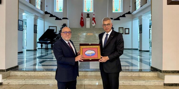 Bakan Memişoğlu Gürcistan’ı ziyaret etti