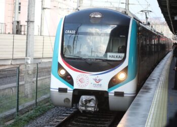 Bakan Uraloğlu duyurdu: Cumhuriyet Bayramı’nda ücretsiz ulaşım olacak!