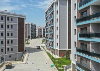 Bakanlık bünyesindeydi: 7 ilde 319 konut ve 197 iş yeri satışa çıkıyor!