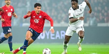 Berke Özer yine başardı! 7 gollü nefes kesen maçta tarihi geri dönüş VAR’a takıldı