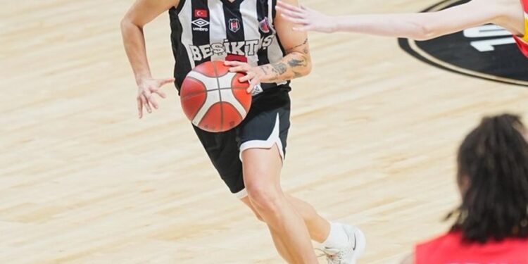 Beşiktaş, Avrupa’da 3 sayıyla kazandı