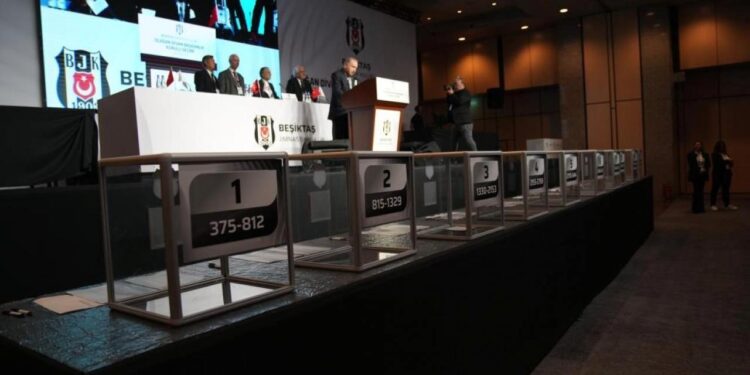 Beşiktaş yeni divan başkanını seçiyor! 5 aday görev bekliyor