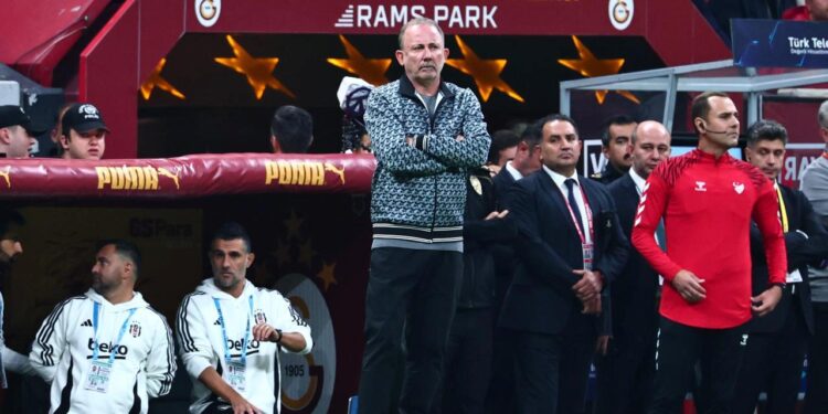 Büyük umutlarla transfer edilmişti: Sergen Yalçın 45 günde biletini kesti