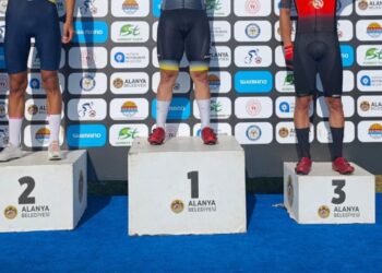 Büyükşehirli pedallar sezonu 7 madalya ile noktaladı