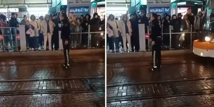 Terörsüz Türkiye’yi eleştiren polis açığa alındı