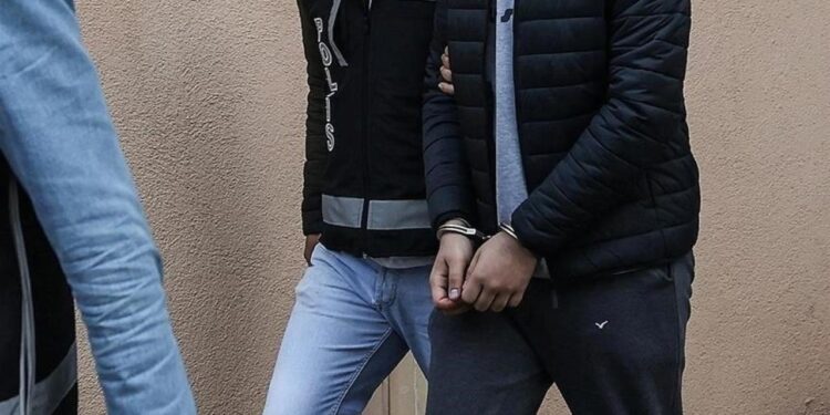 Çanakkale’de FETÖ operasyonu: Şüpheli tutuklandı