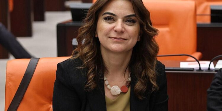 DEM Parti kararını duyurdu: ‘Hayır’ oyu vereceğiz