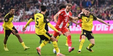 Devlerin kapışmasında namağlup lider kazandı