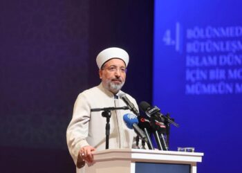 Diyanet İşleri Başkanı Arpaguş ‘acilen’ diyerek açıkladı! İslam dünyası başlatmalı