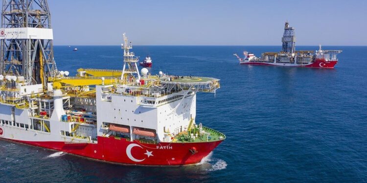 Doğal gazda ihracat dönemi: Karadeniz gazı sıvılaştırılarak dünya pazarına açılacak