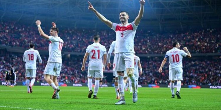 Dünya Kupası aşkına! Çılgın Türkler geliyor