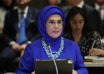 Emine Erdoğan: Türkiye’nin kararlılığını dünyaya taşıyacak