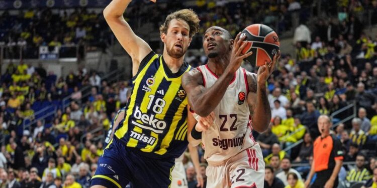 Fenerbahçe, Bayern’i fena dağıttı