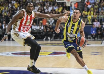 Fenerbahçe Beko 5 sayı farkla kaybetti!