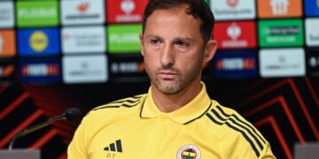 Fenerbahçe’de Jhon Duran krizi büyüyor: ‘Antrenmanlara kısmen katılıyor’