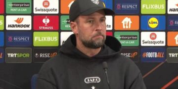 Fenerbahçe’den teklif aldı mı? Ünlü teknik adam resmen açıkladı!