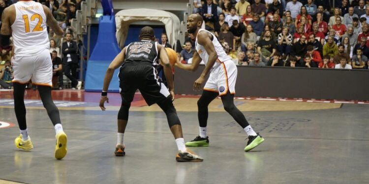 Galatasaray 1 sayıyla 2’de 2 yaptı