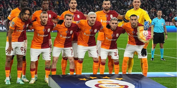 Galatasaray’ın eski yıldızından takım arkadaşına şok sözler! ‘Midemi bulandırıyor’