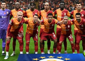 Galatasaray’ın yıldızından Türk hakemlere büyük övgü!