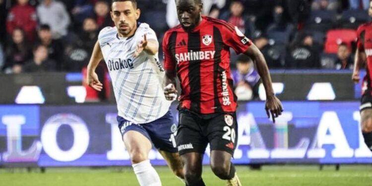 Gaziantep FK – Fenerbahçe! Muhtemel 11’ler: Takımın bel kemiği sahada…