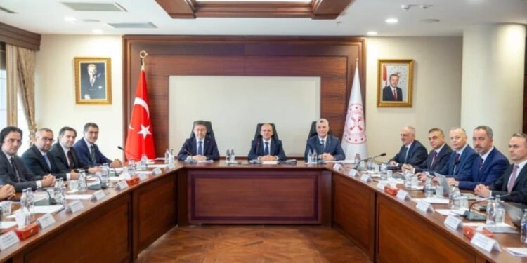 Gıda Komitesi toplandı: Fiyat hareketlerine karşı tedbirler masaya yatırıldı