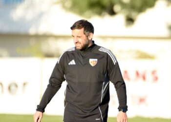 Göreve yeni başlayan hoca transfer dönemini işaret etti