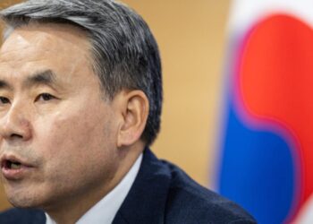 Güney Kore’de eski Savunma Bakanı’na tutuklama talebi!