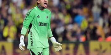 Hakan Bilal Kutlualp tartışmanın fitilini iyice ateşledi! Fenerbahçe’de Ederson depremi