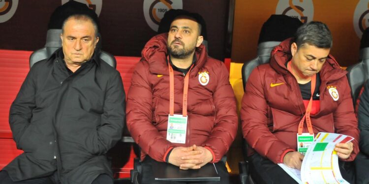 Hasan Şaş’tan Galatasaray’ın yıldızına: ‘Hiç çekilmiyor’
