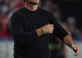 Hem sahada hem vergide rekortmen! Montella üst üste ikinci kez başardı