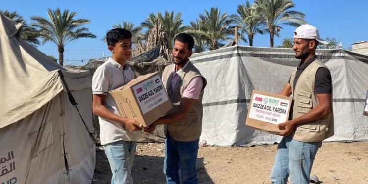 İDDEF’ten Gazze’ye yardımlar sürüyor