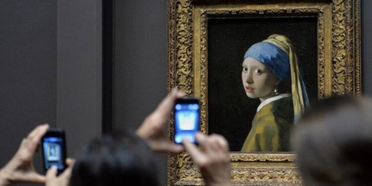 İnci Küpeli Kız’ın kim olduğu ortaya çıktı! 360 yıllık gizem çözüldü