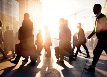 İngiltere’de işsizlik arttı! Rakamlar beklentilerin üzerinde