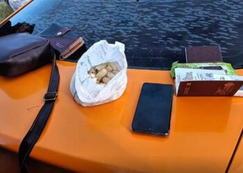 İranlı şüphelinin mide ve bağırsağından uyuşturucu çıktı