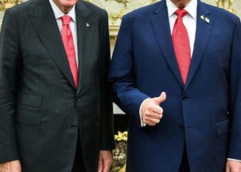 İsrail’de deprem! “Başımız belada, Türkiye gerçekliğiyle yüzleşmek zorundayız”