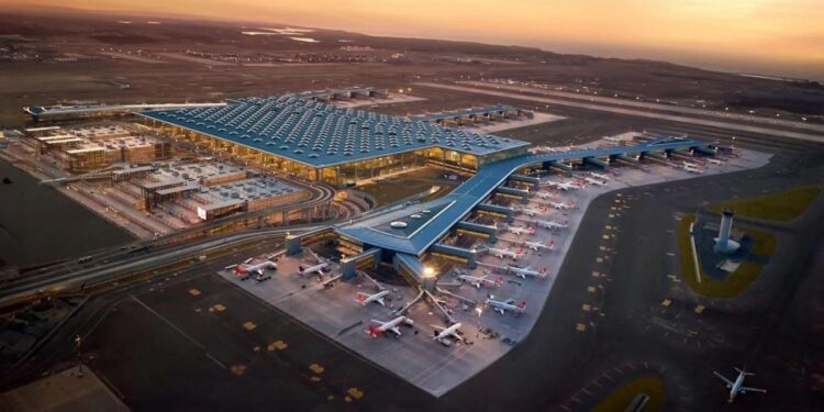 İstanbul Havalimanı günlük 1580 uçuşla Avrupa’nın en yoğun havalimanı oldu