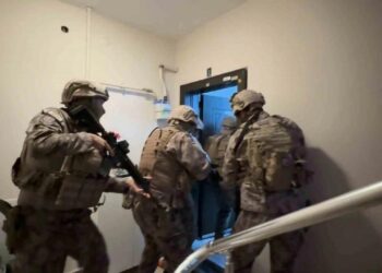 İstanbul’da suç örgütüne operasyon: 16 şüpheli gözaltına alındı